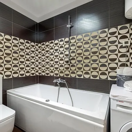 Apartment Luxury B&r ***